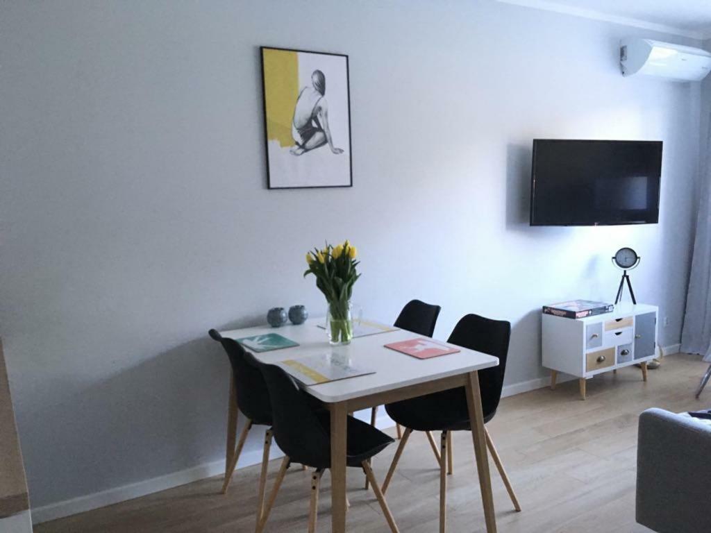 Apartament Sloneczny Dwie Sosny Ustronie Morskie Exterior foto